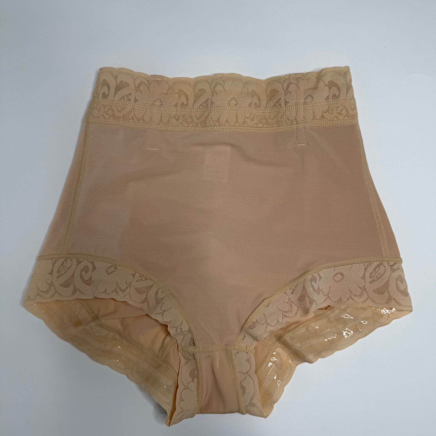 Hot pant control abdomen bajo