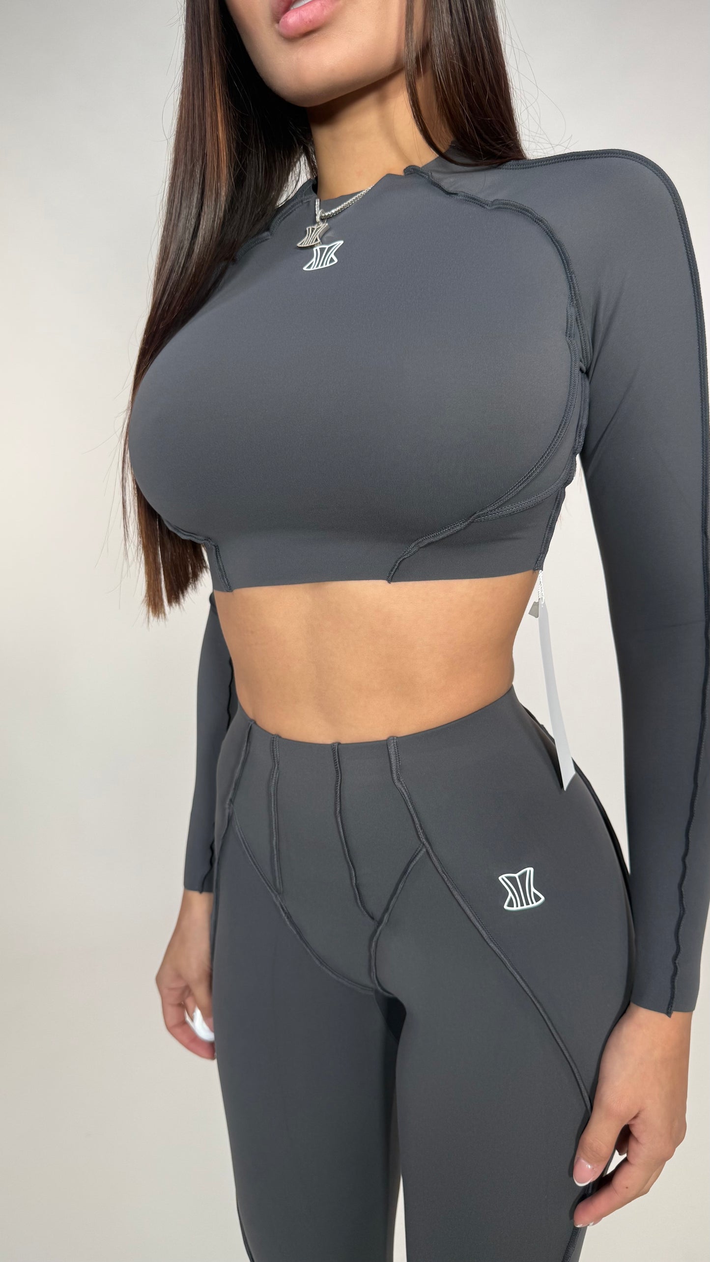 Set gris manga larga