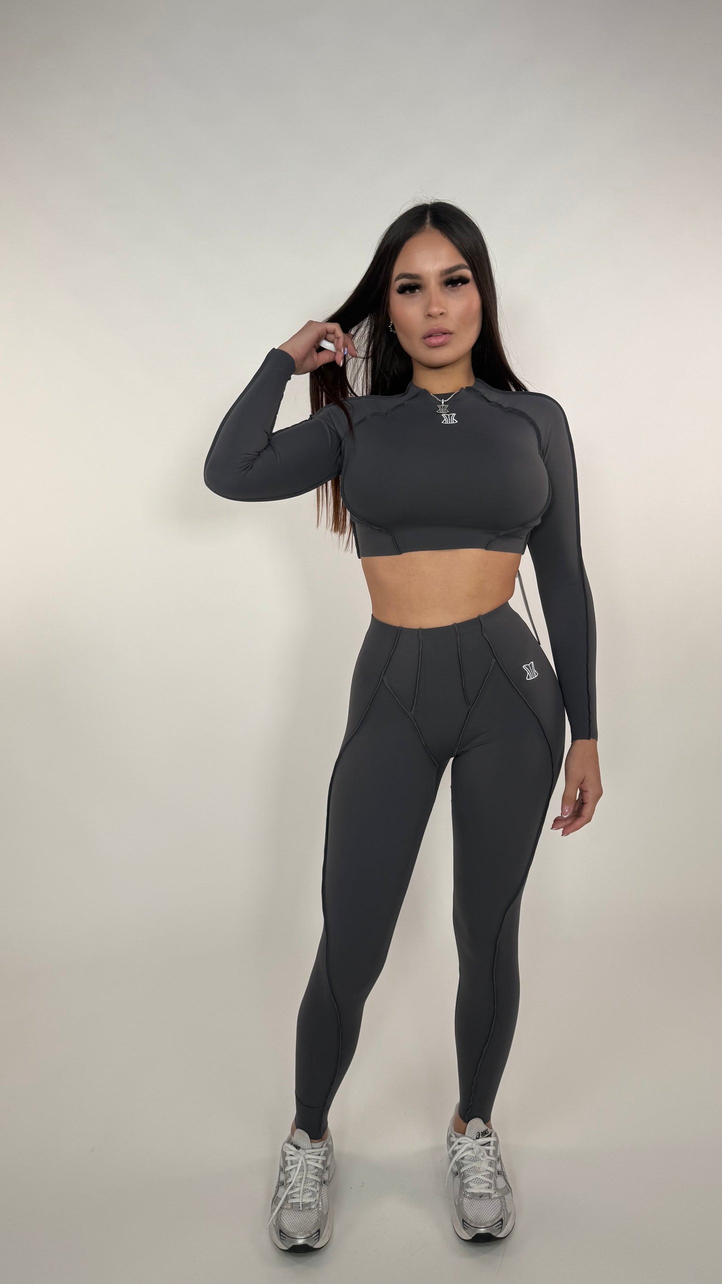 Set gris manga larga