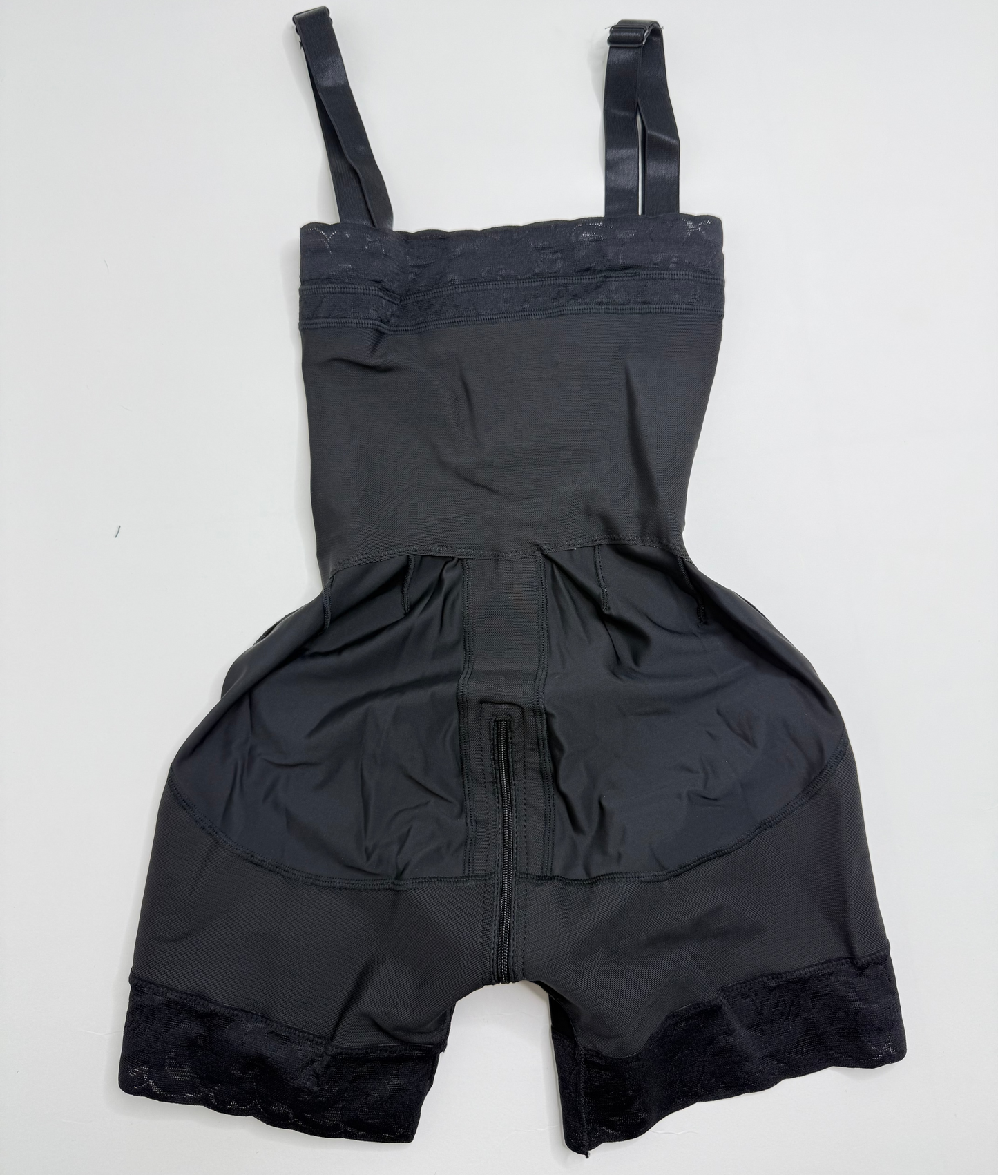Faja moldeadora y postoperatoria strapless