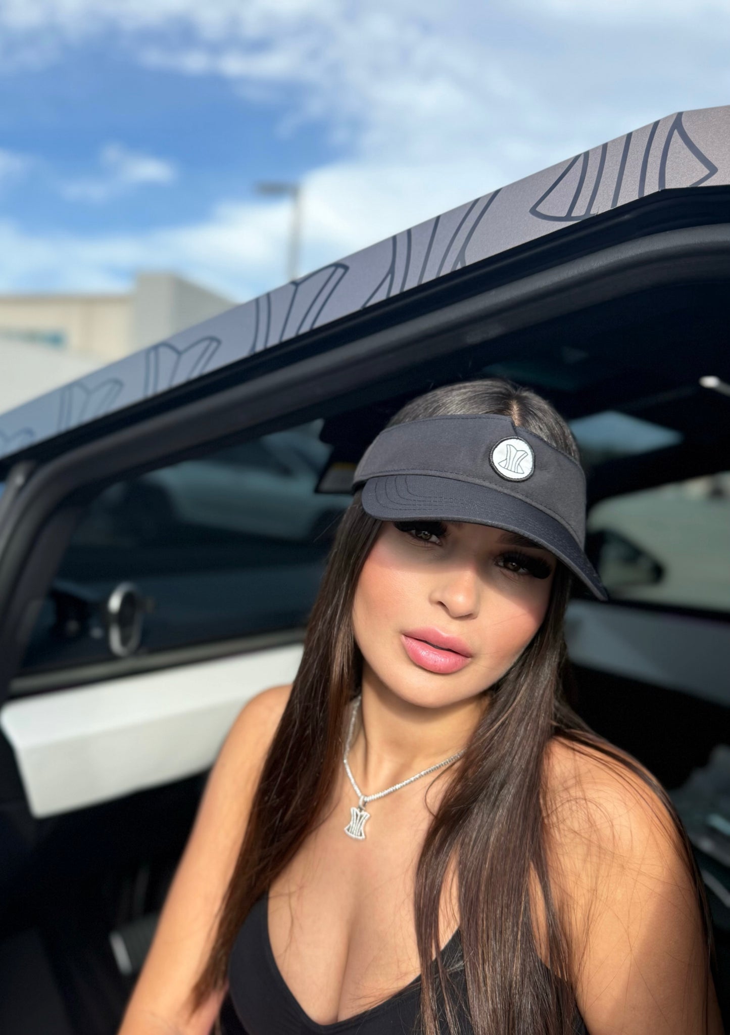Visera negra