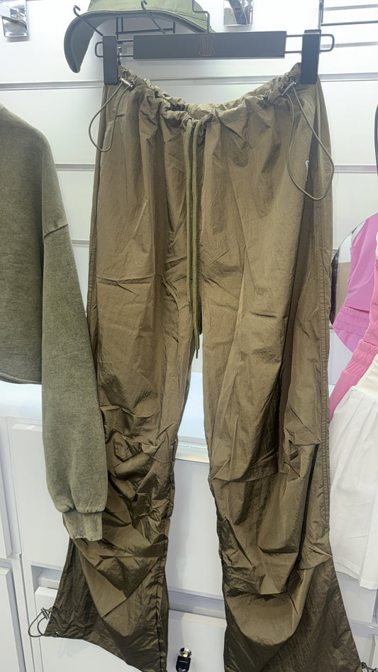 Sudadera satinada verde