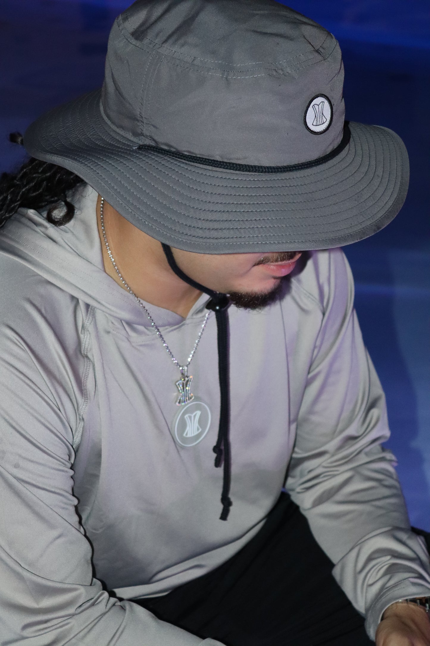 Bucket hat (gray)