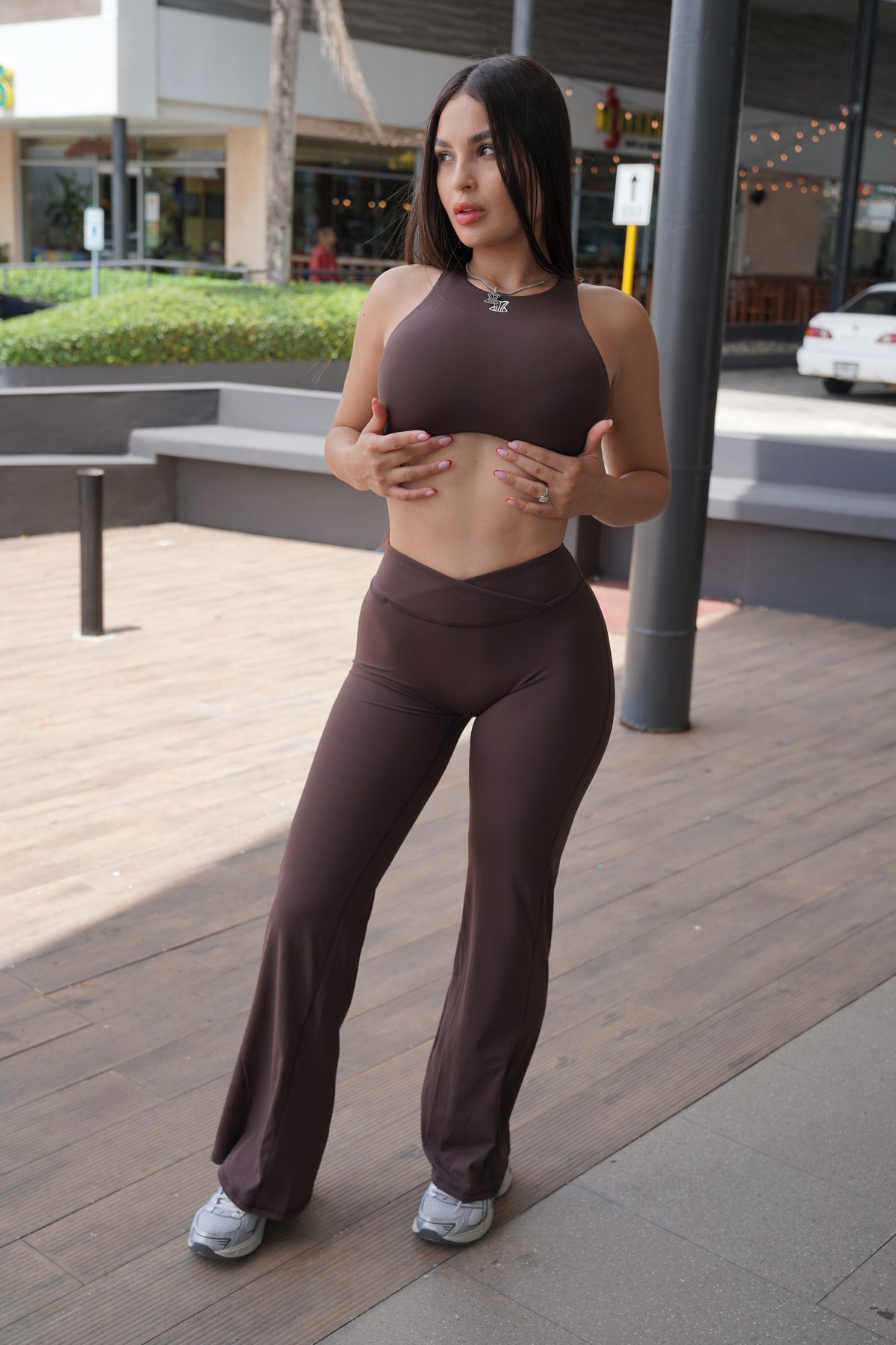 Set marrón