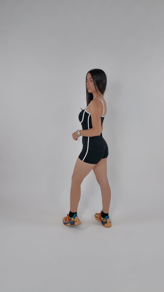 Jumpsuit corto negro