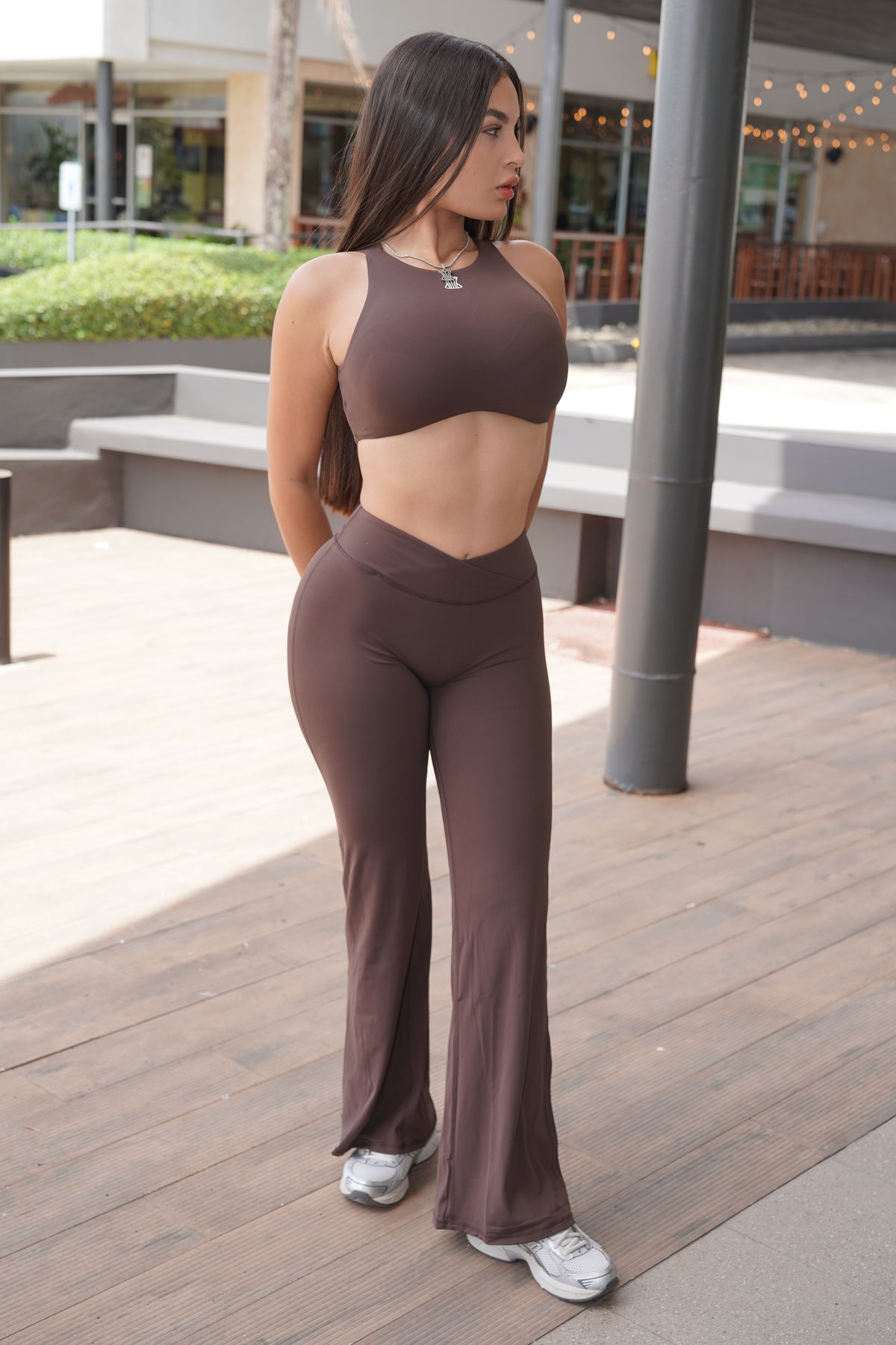 Set marrón