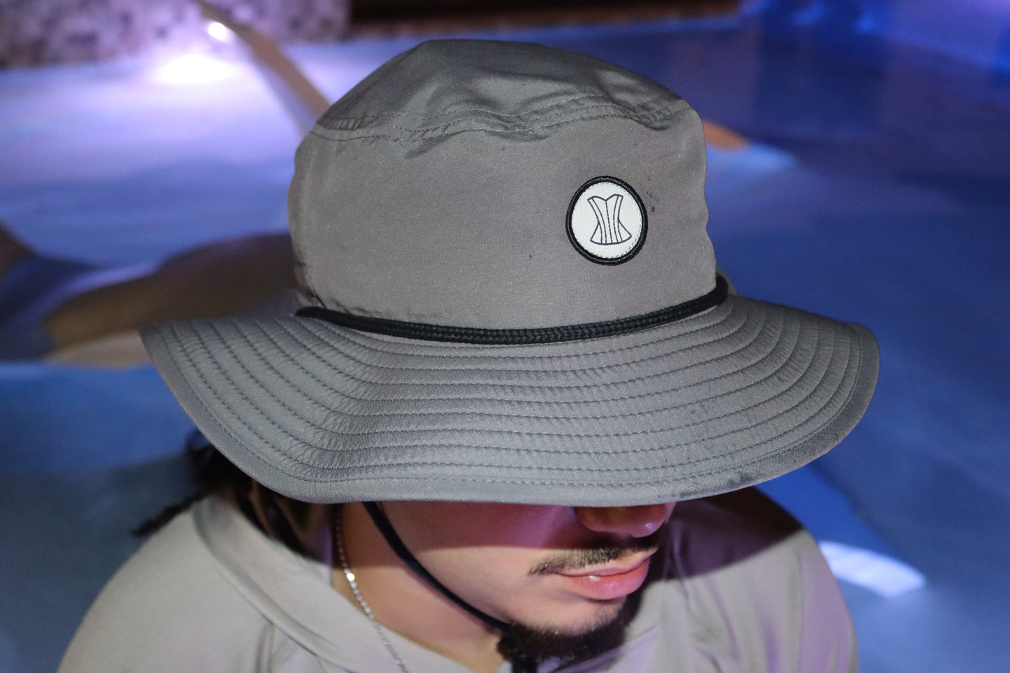 Bucket hat (gray)
