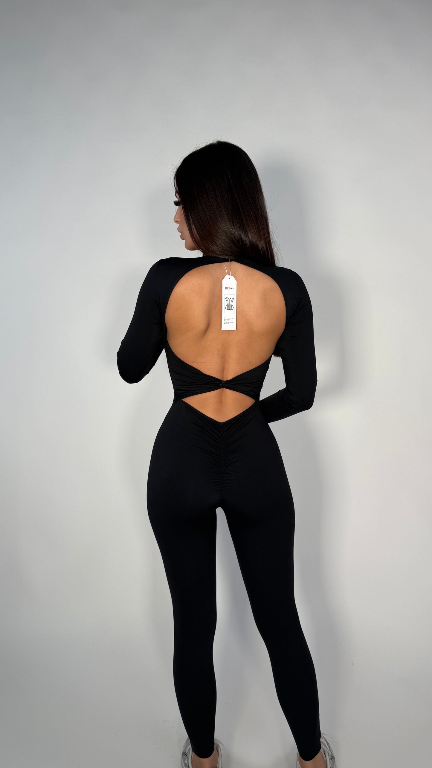 Jumpsuit negro manga larga