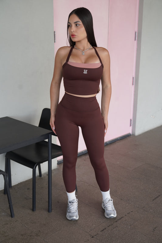 Set marrón