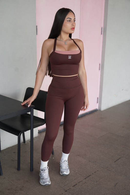 Set marrón