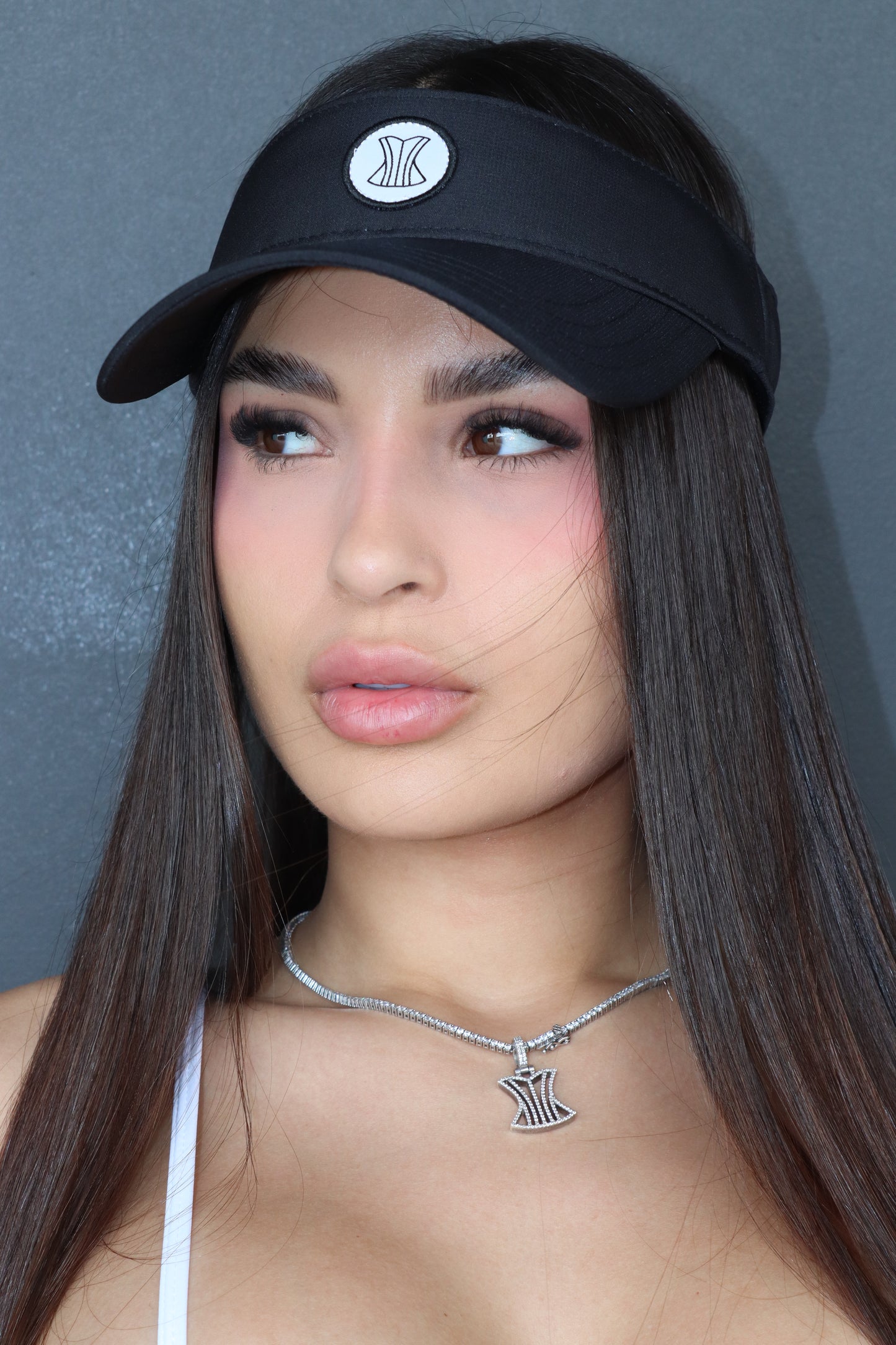 Visera negra