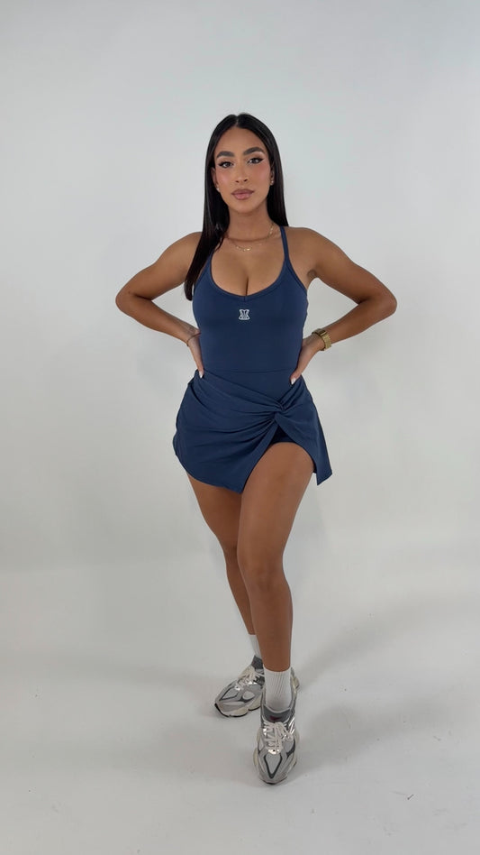 Traje azul